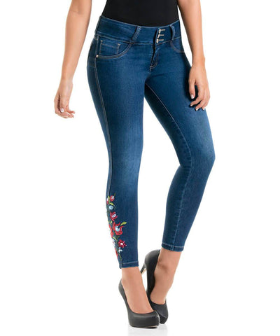 JAZZIE - Colombian Push Up Jeans by BONITABELLA